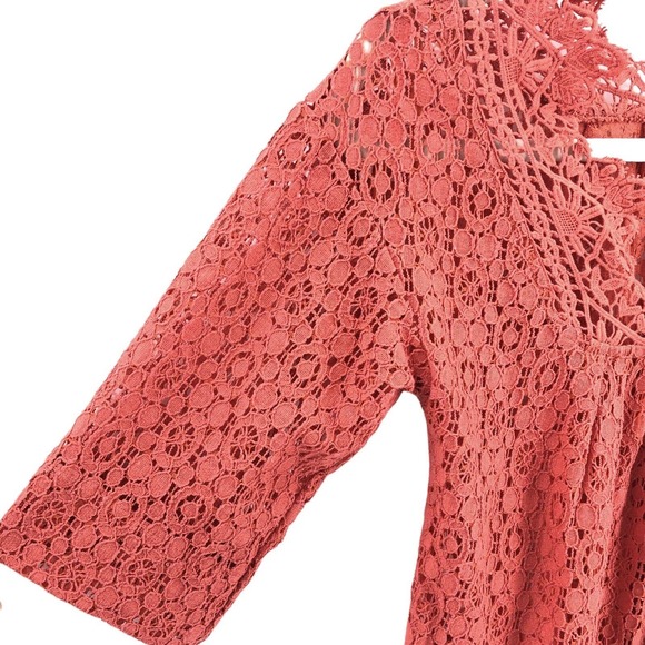 Staring at Stars Womens Size XS Crochet Lace Blouse 3/4 Sleeve Coral Pullover - Picture 7 of 9